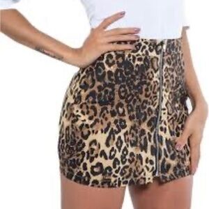 In Charge Cheetah Print Mini Skirt size small